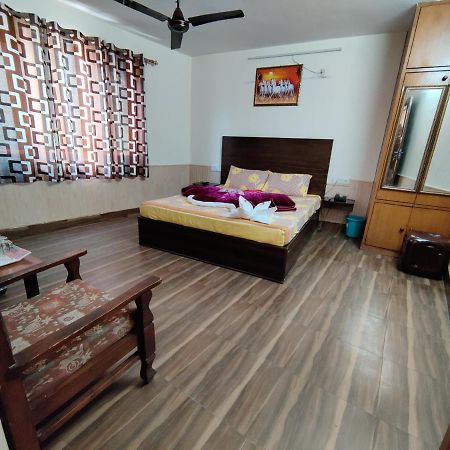 Hotel Alankar Манали Экстерьер фото